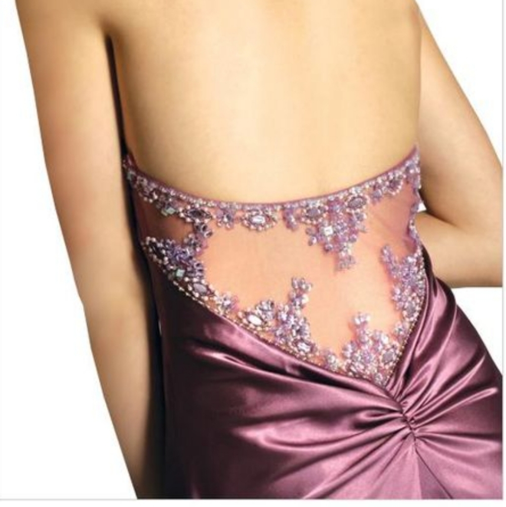 EVENING GOWN - Picture 5 of 10